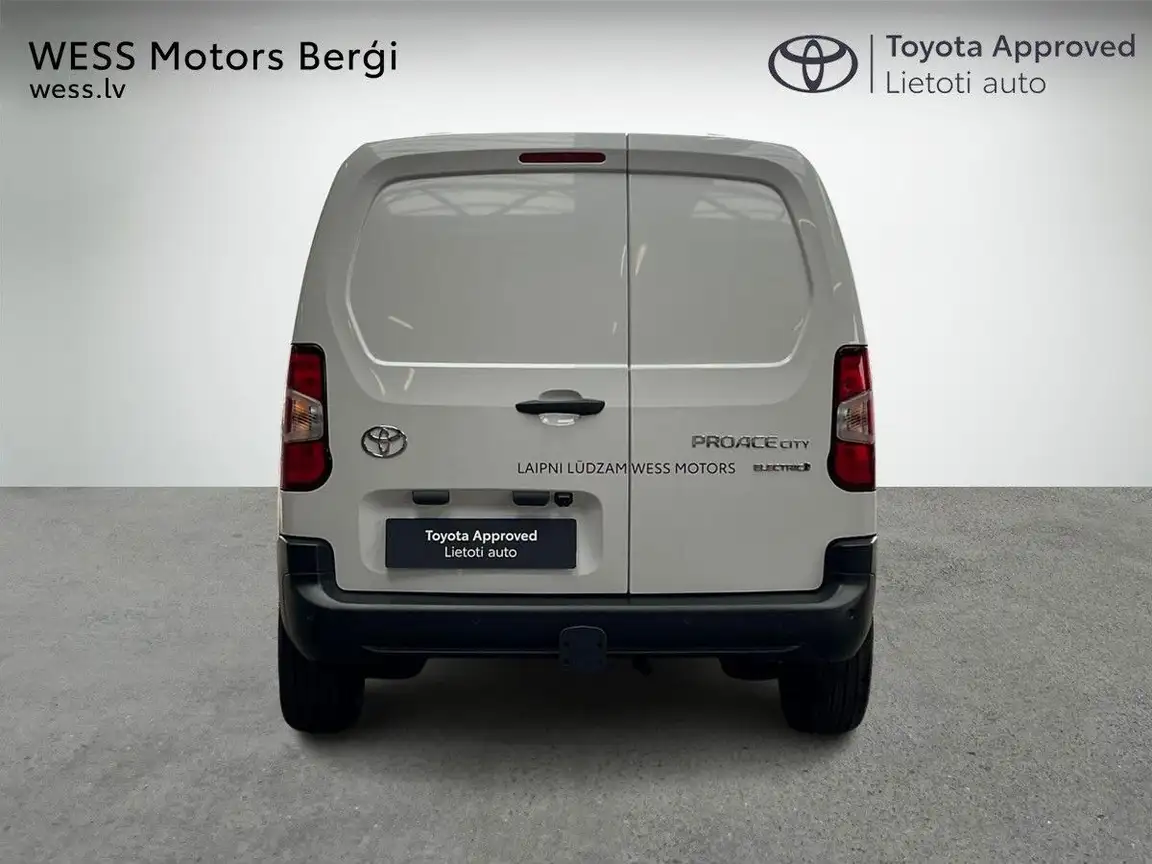 TOYOTA PROACE CITY