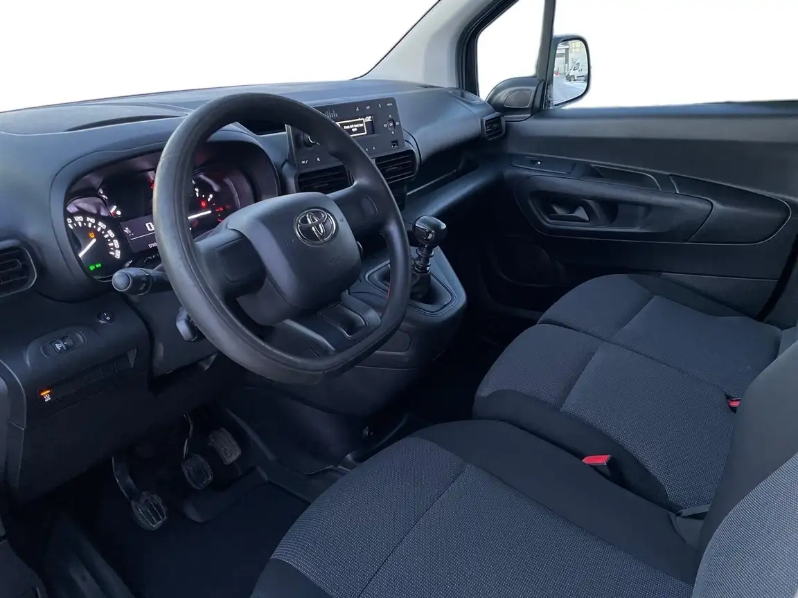 TOYOTA PROACE CITY