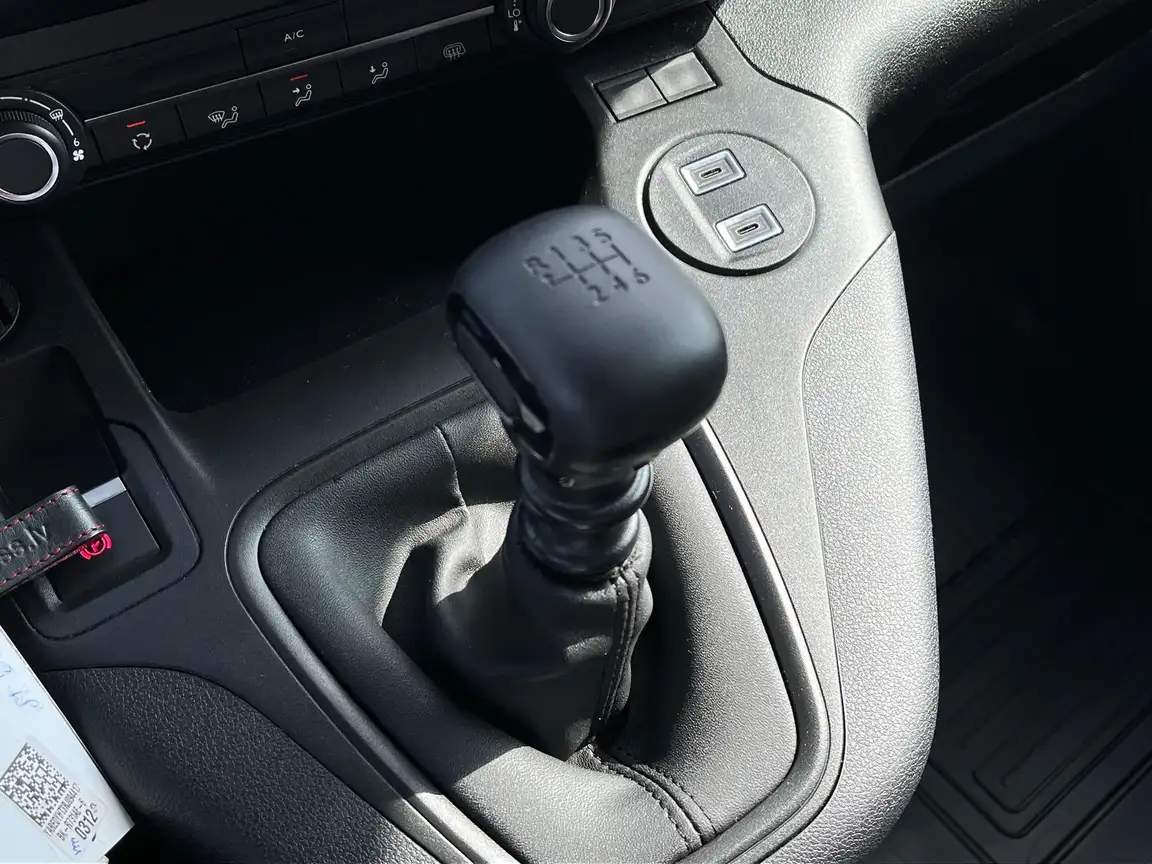TOYOTA PROACE CITY