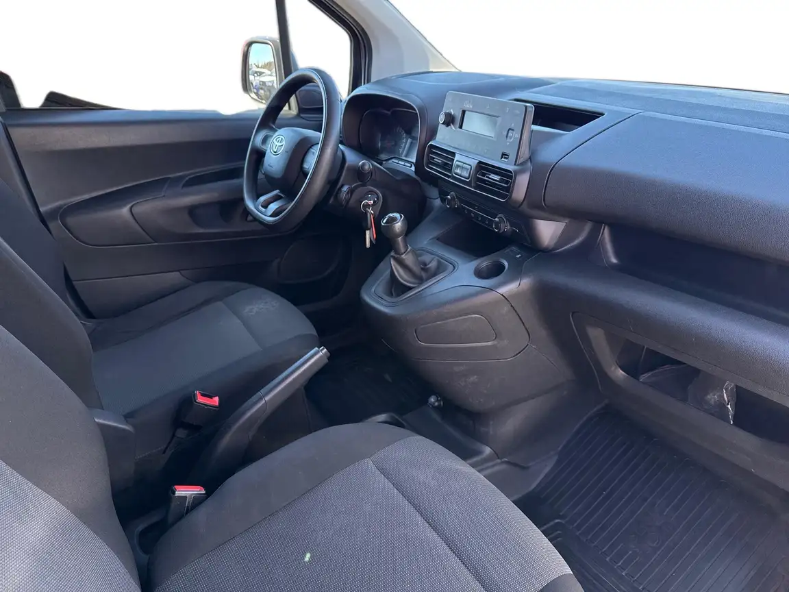 TOYOTA PROACE CITY