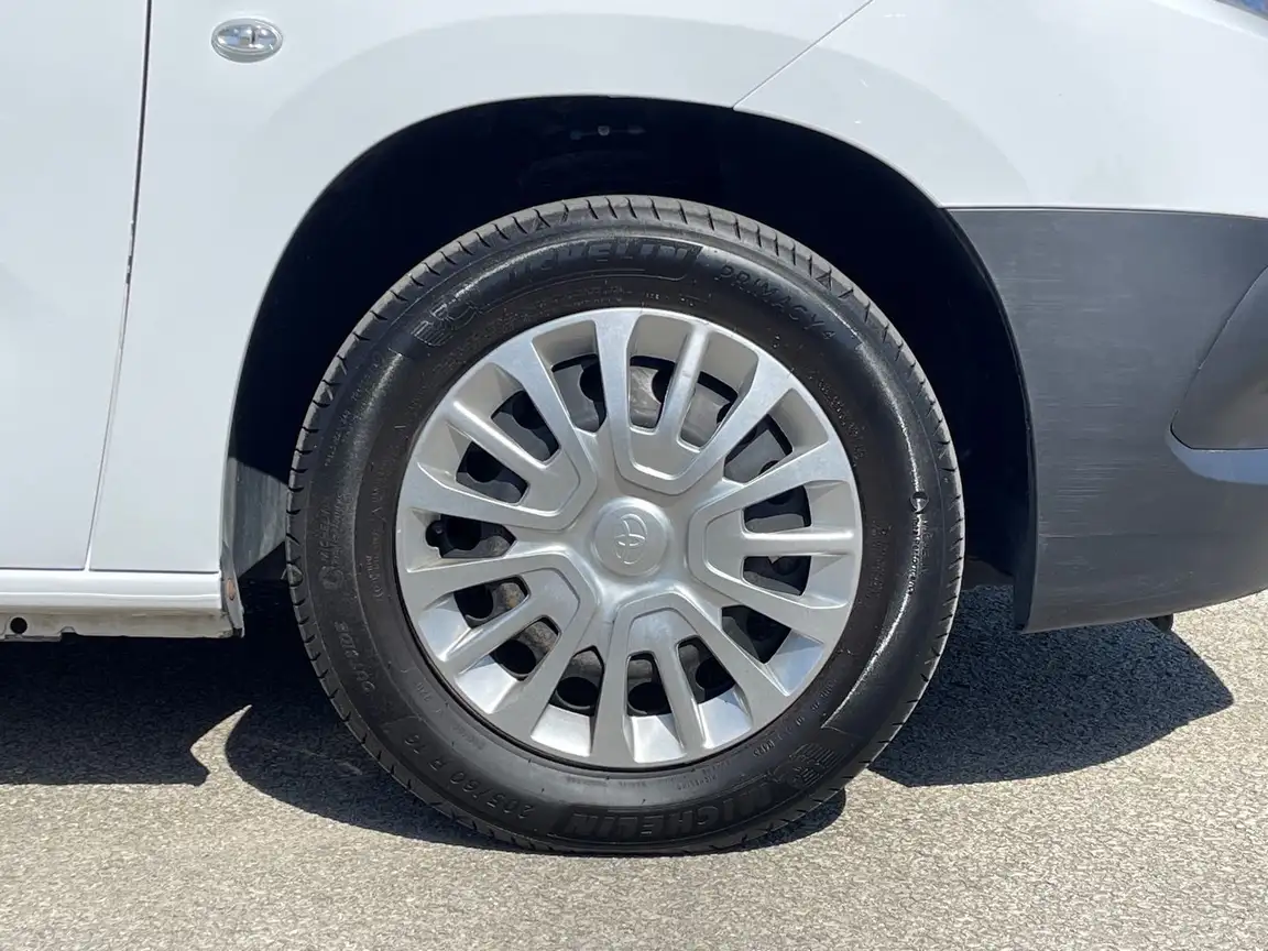 TOYOTA PROACE CITY