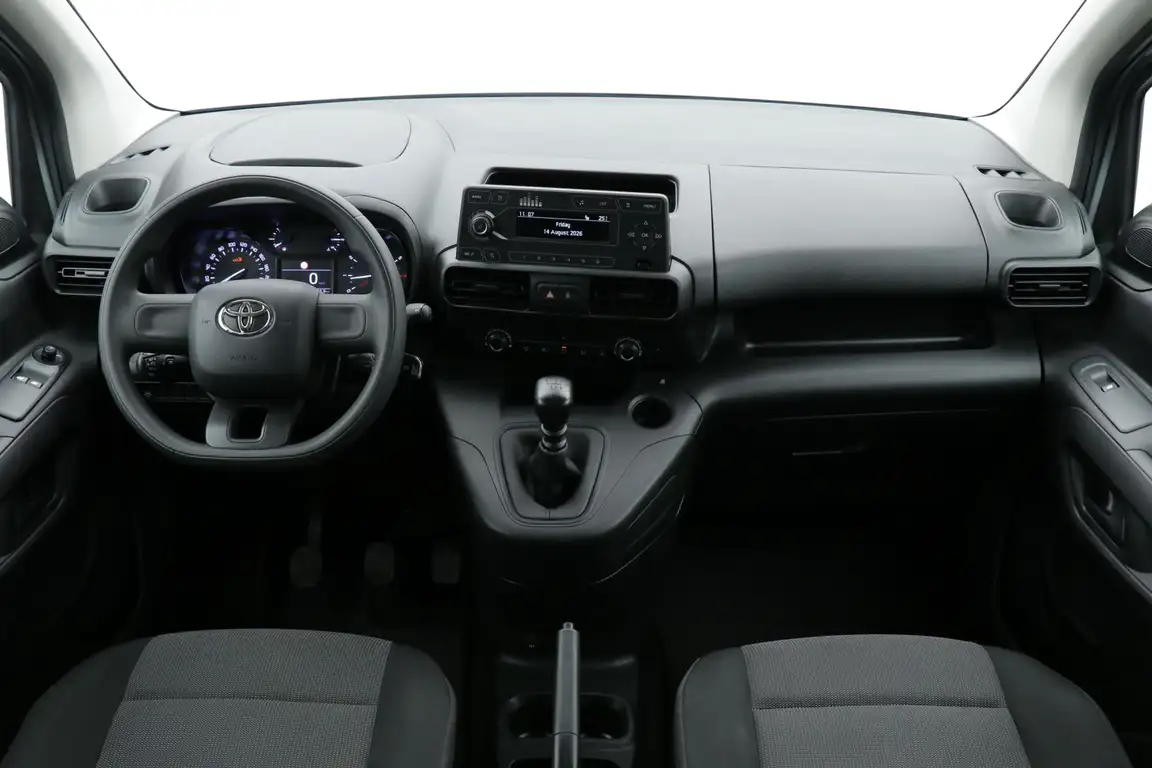 TOYOTA PROACE