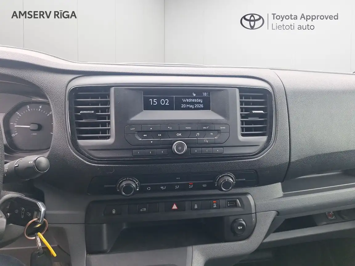 TOYOTA PROACE