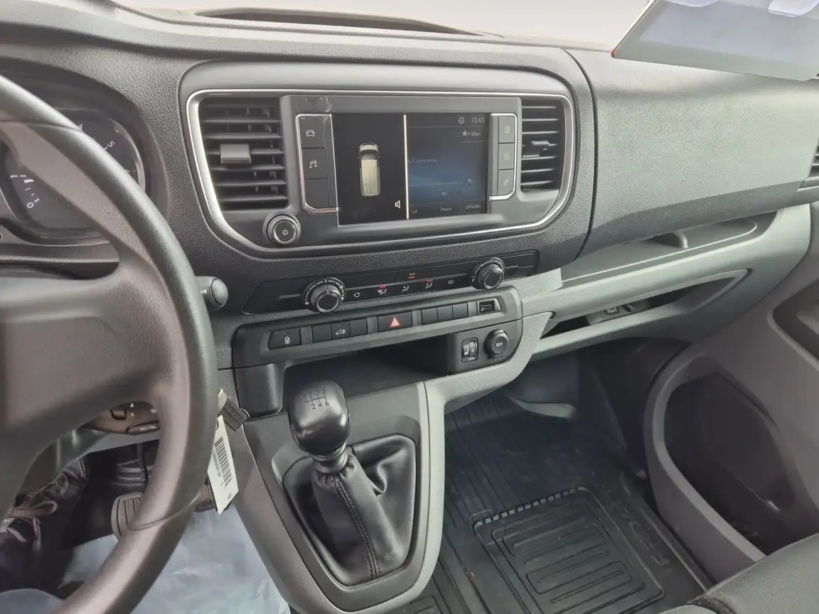 TOYOTA PROACE
