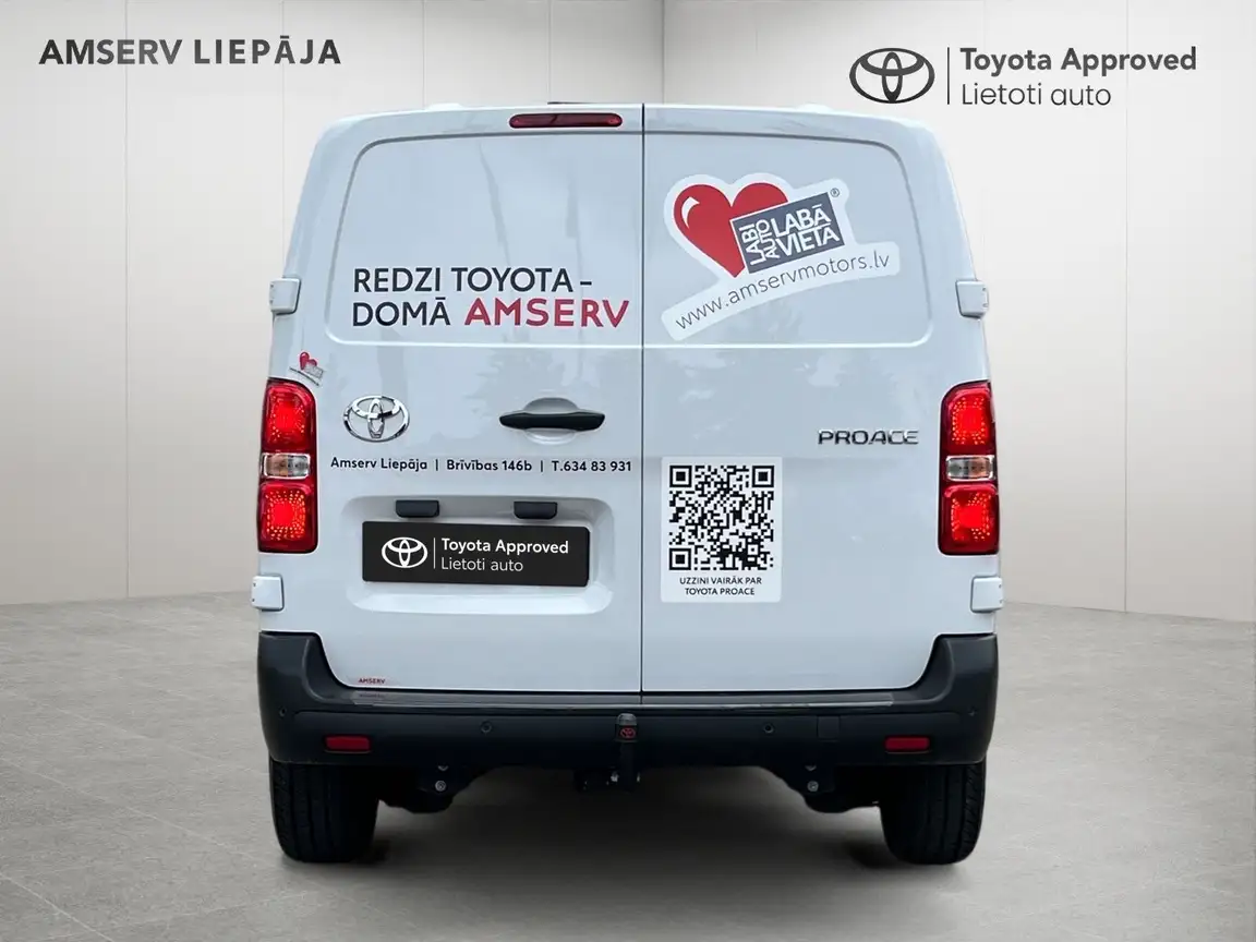 TOYOTA PROACE