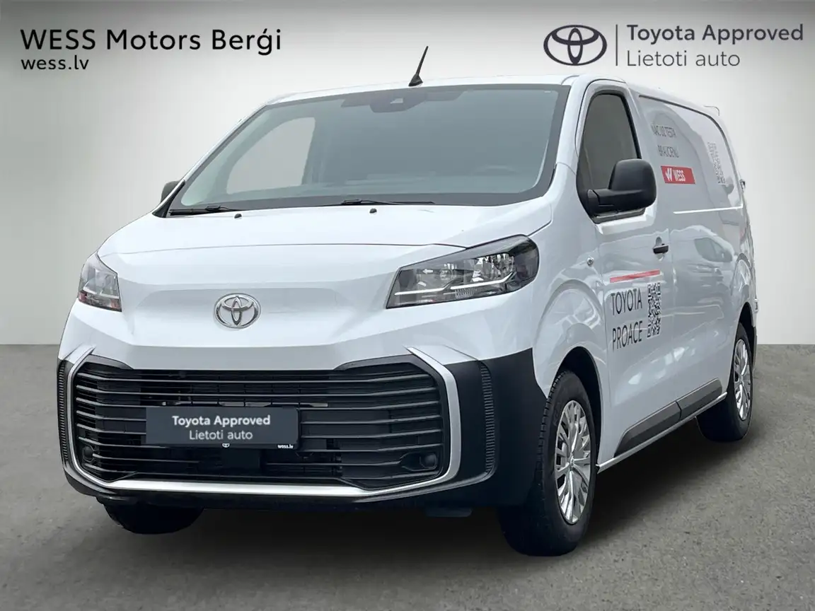 TOYOTA PROACE