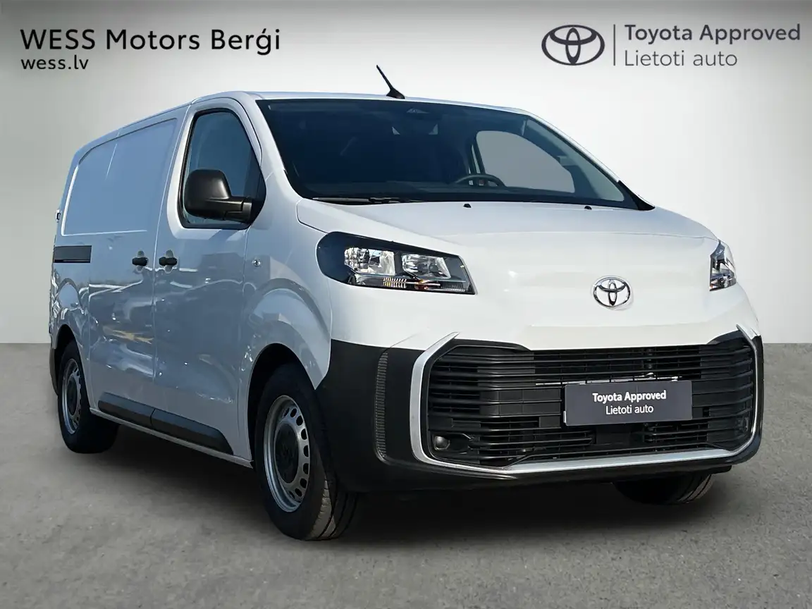 TOYOTA PROACE