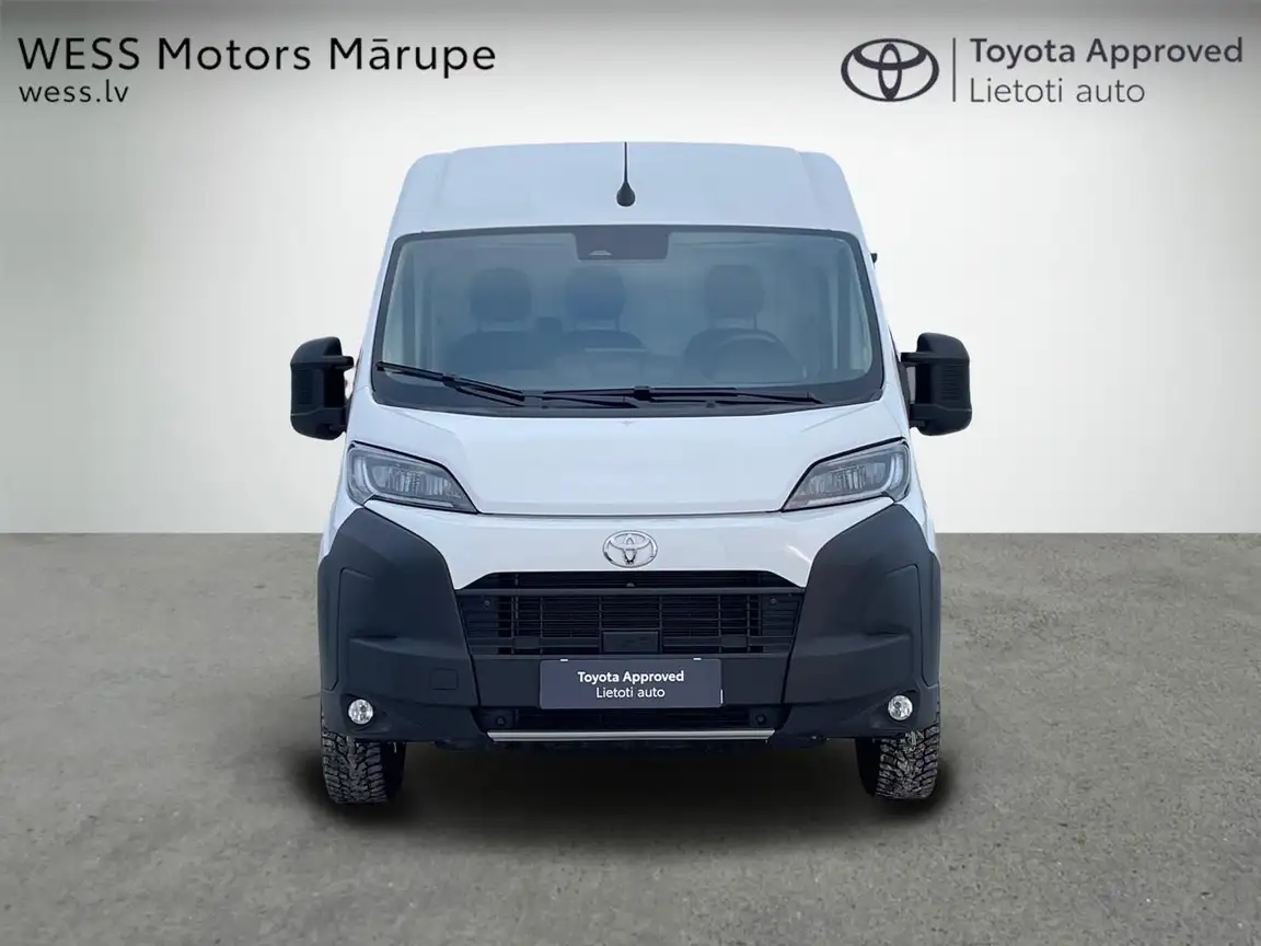 TOYOTA PROACE