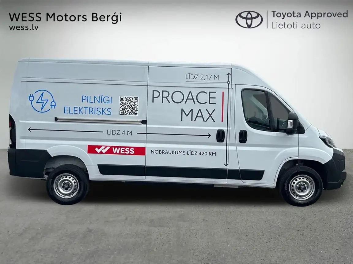 TOYOTA PROACE
