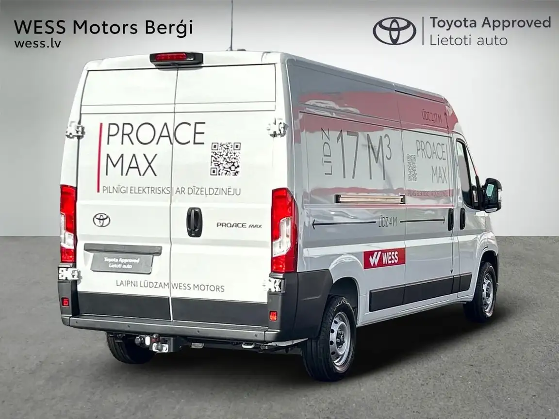 TOYOTA PROACE