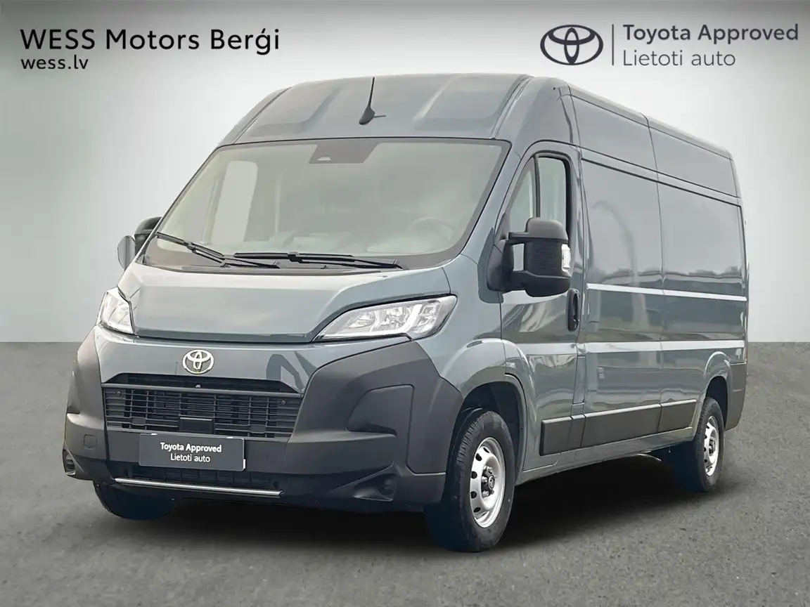 TOYOTA PROACE