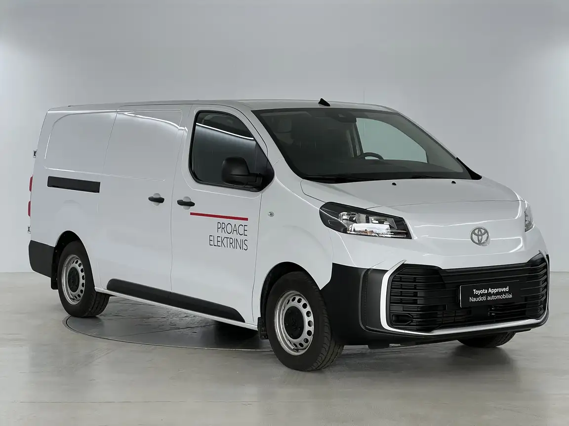 TOYOTA PROACE