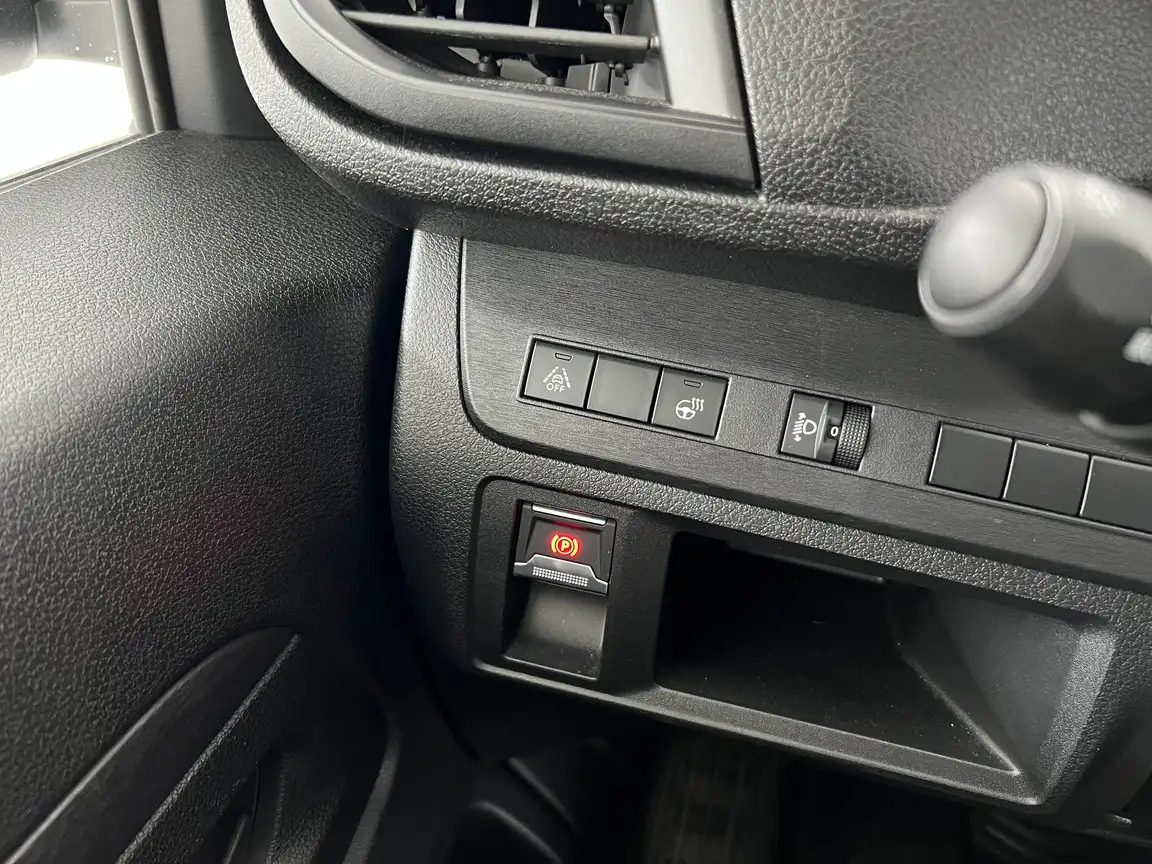 TOYOTA PROACE