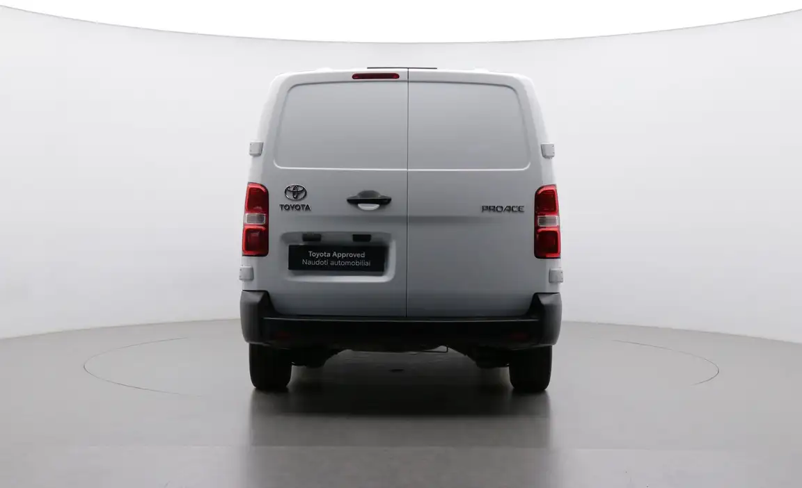 TOYOTA PROACE