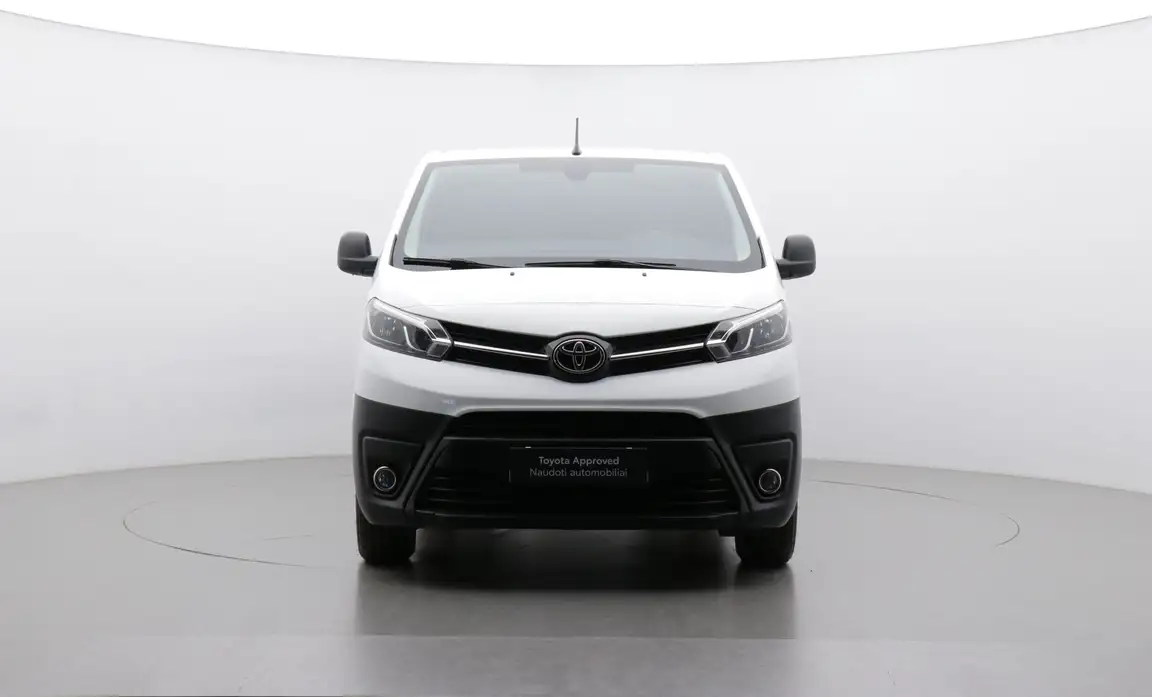 TOYOTA PROACE