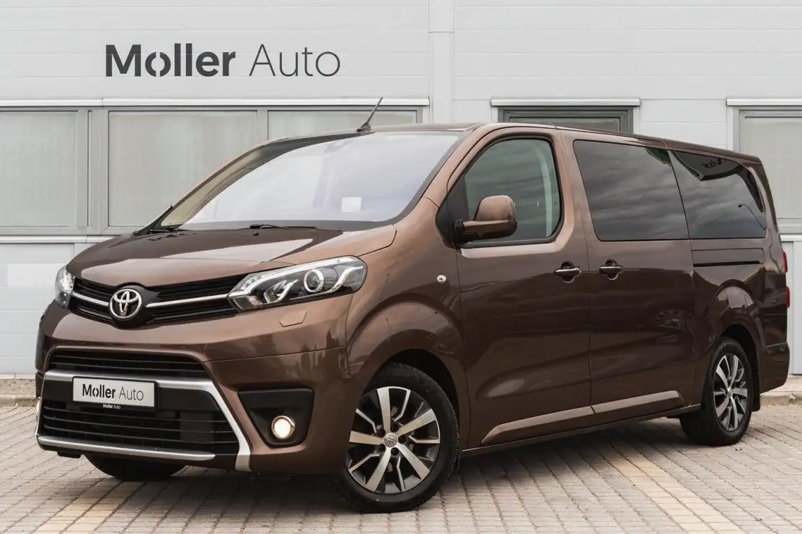 TOYOTA PROACE VERSO