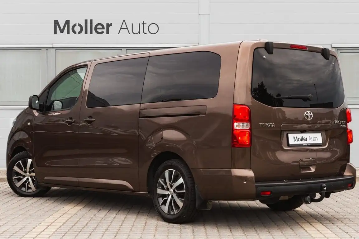 TOYOTA PROACE VERSO