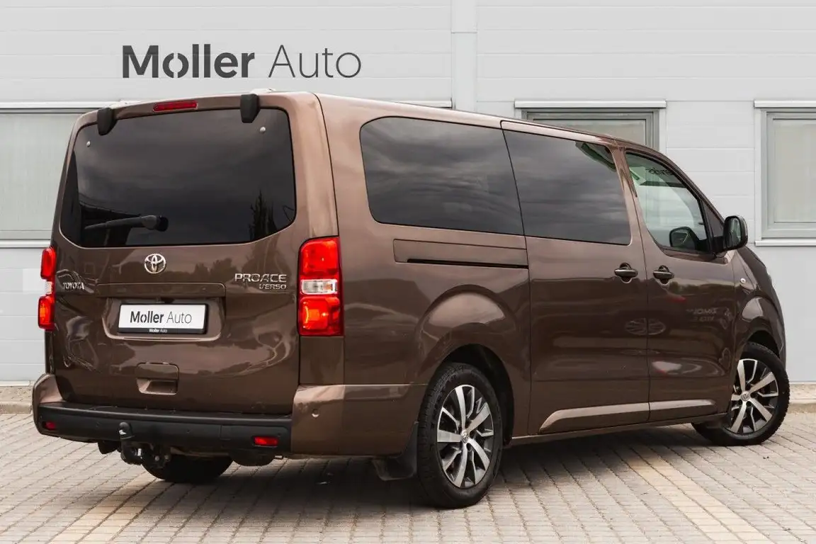TOYOTA PROACE VERSO