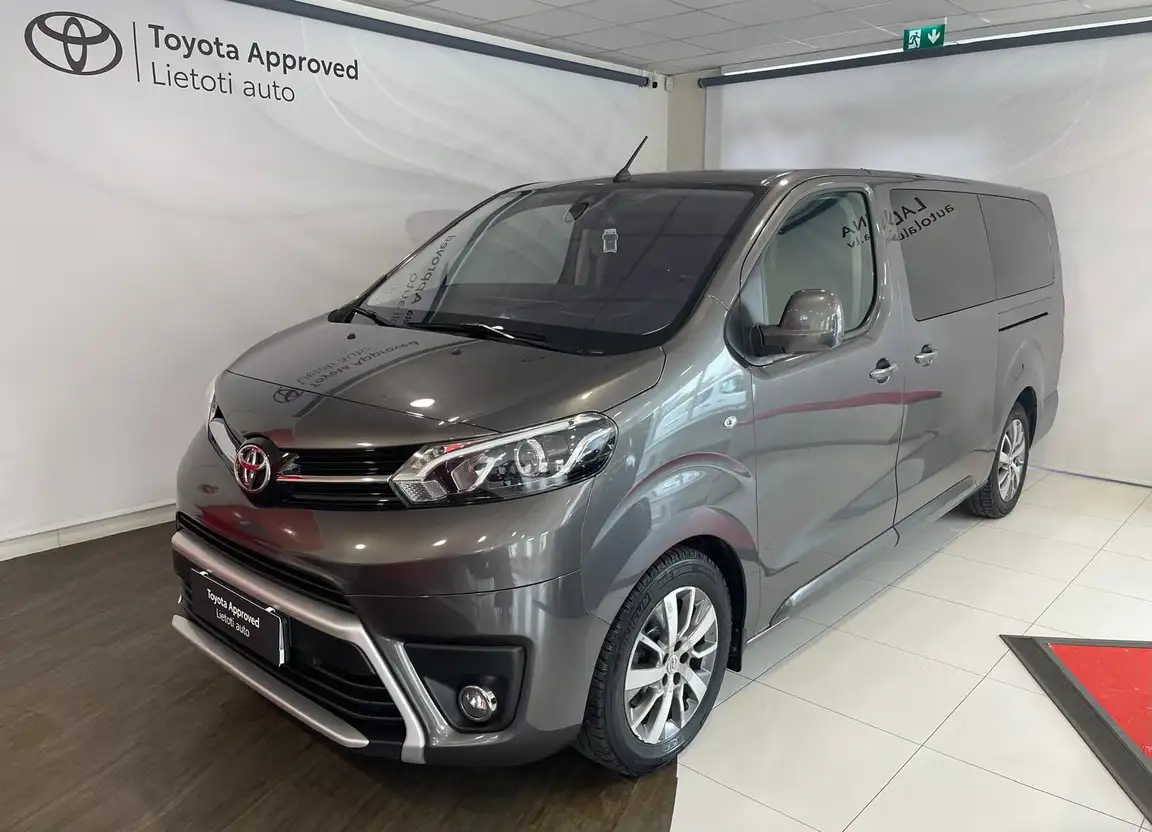 TOYOTA PROACE VERSO