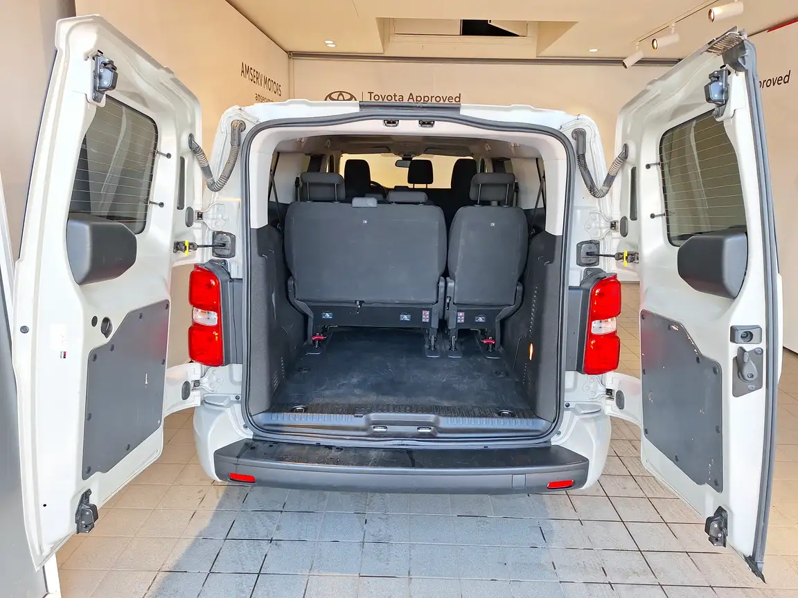 TOYOTA PROACE