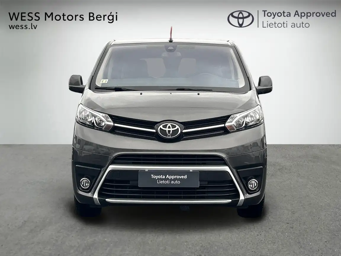 TOYOTA PROACE VERSO