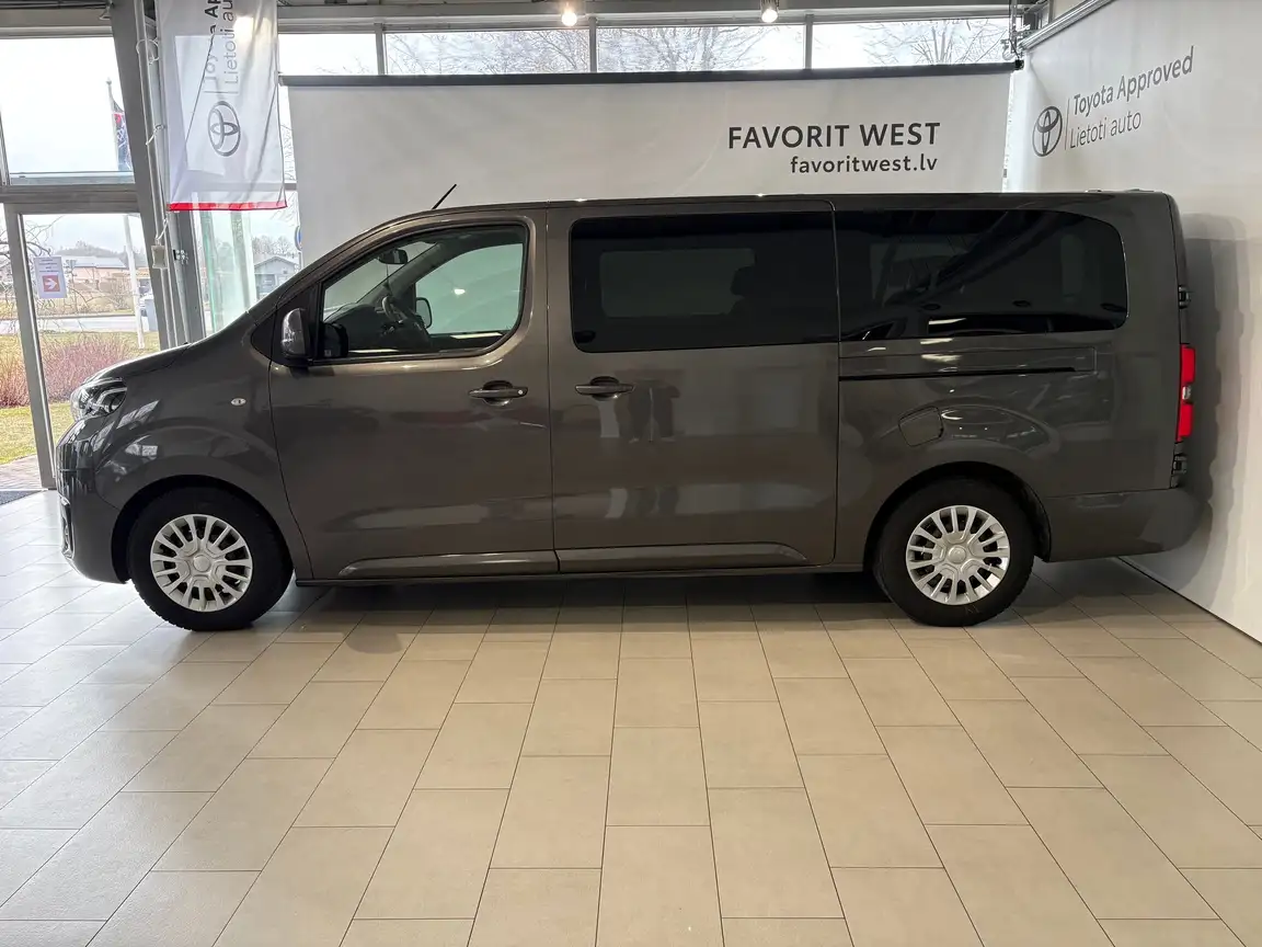 TOYOTA PROACE VERSO
