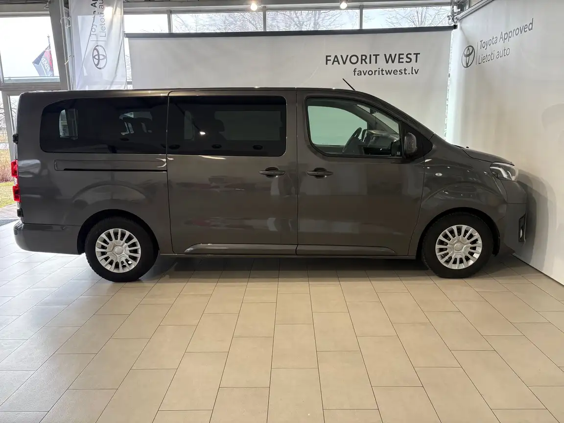 TOYOTA PROACE VERSO