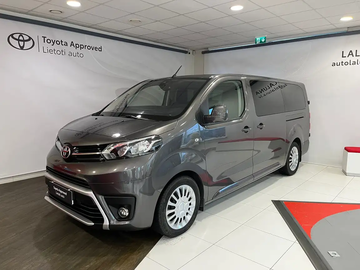 TOYOTA PROACE VERSO