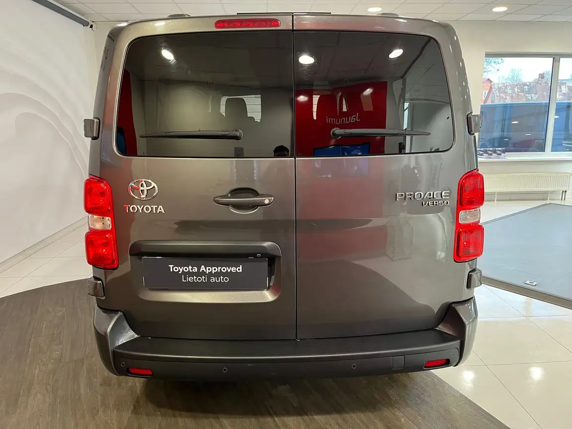 TOYOTA PROACE VERSO