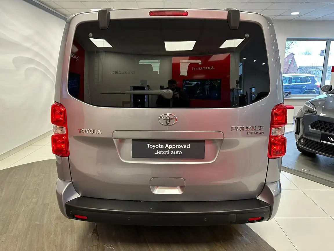 TOYOTA PROACE VERSO