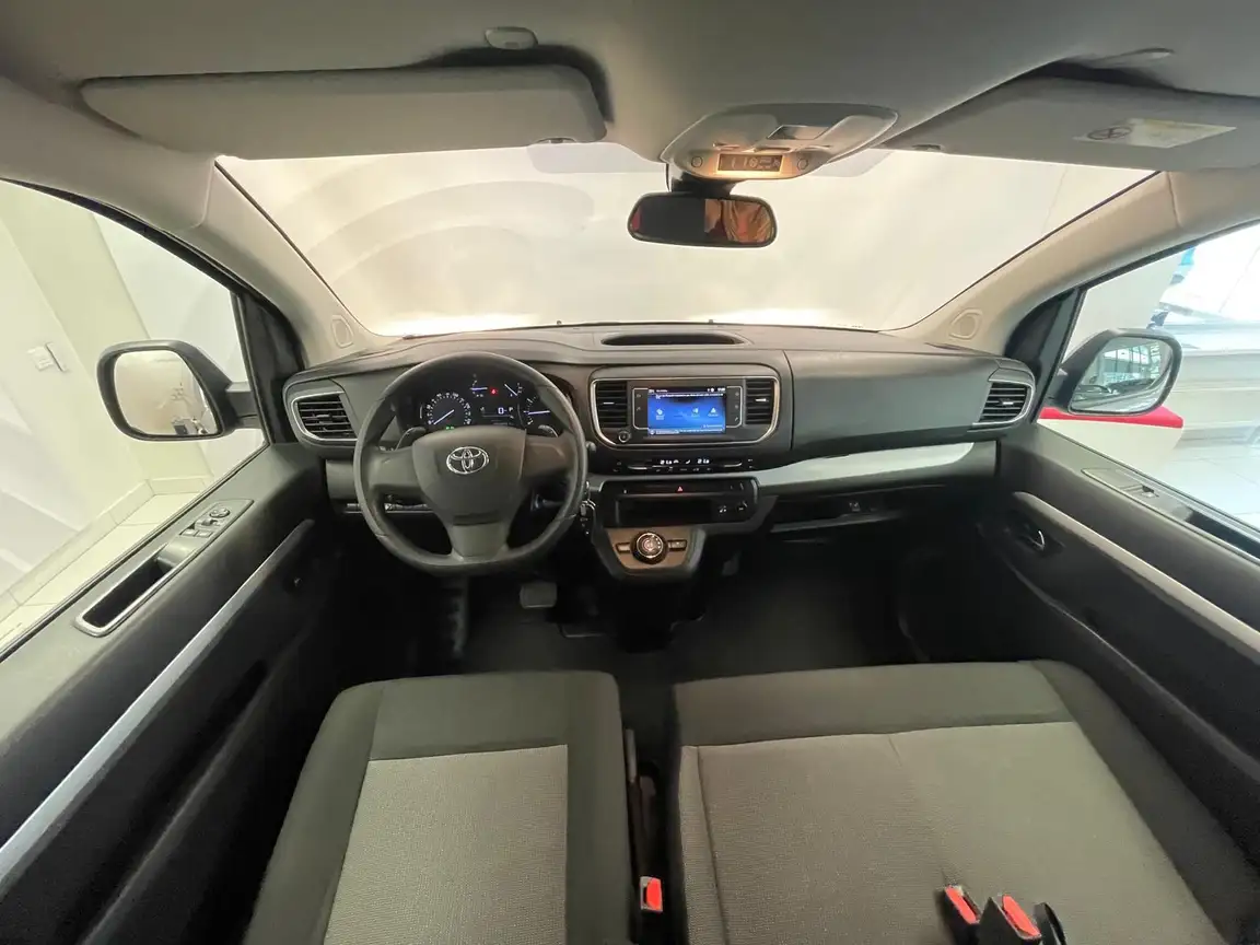 TOYOTA PROACE VERSO