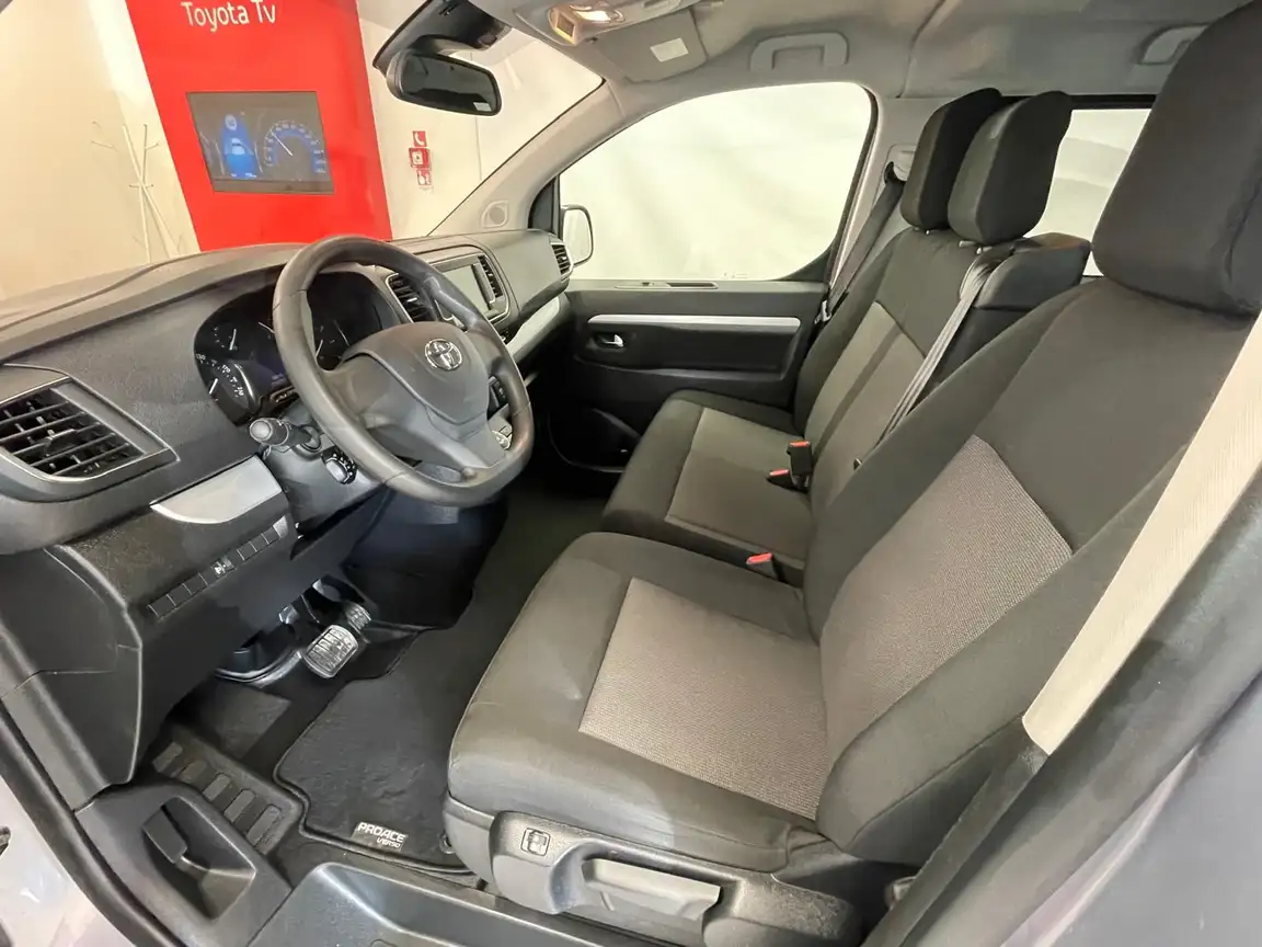 TOYOTA PROACE VERSO