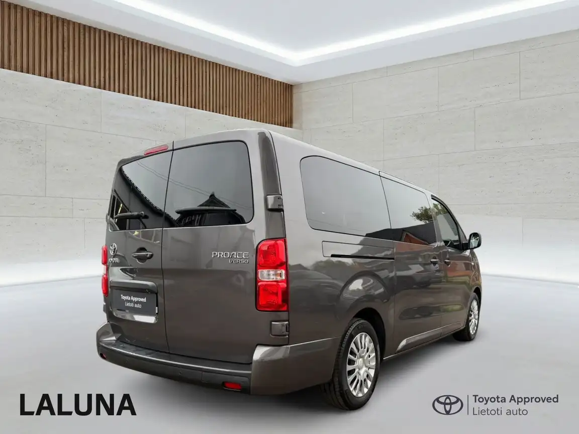 TOYOTA PROACE VERSO