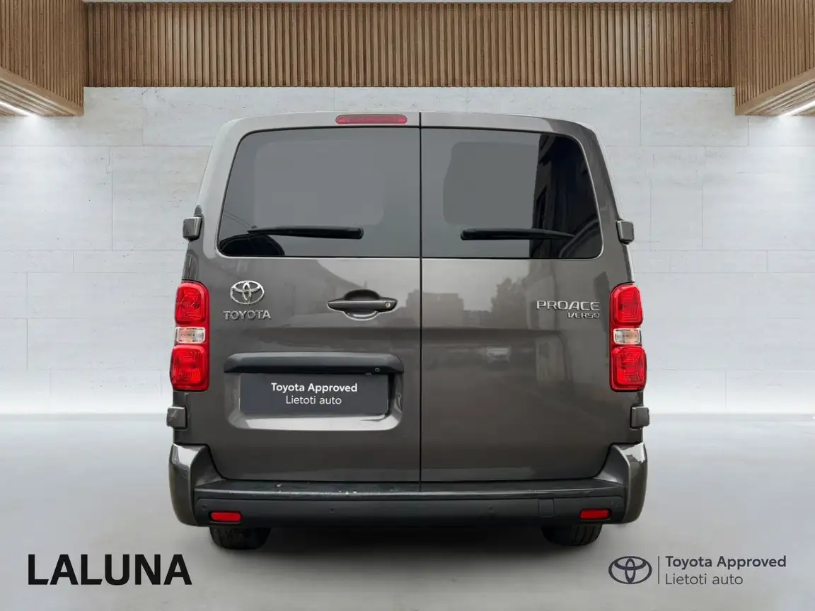 TOYOTA PROACE VERSO