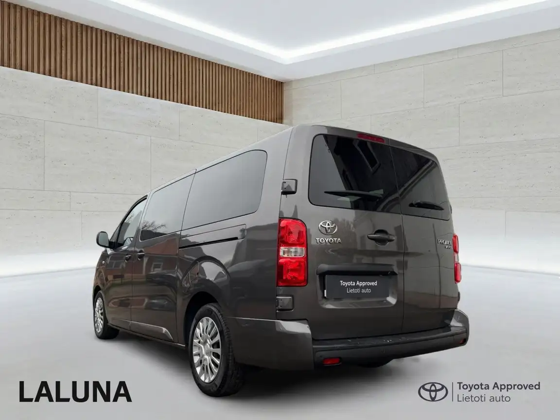 TOYOTA PROACE VERSO