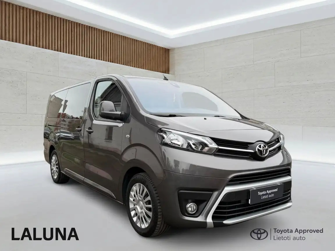 TOYOTA PROACE VERSO