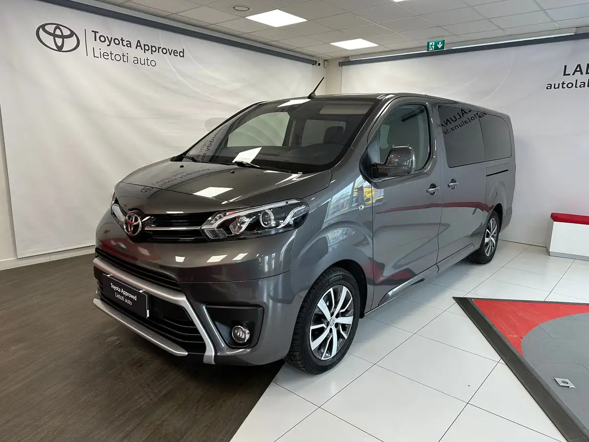 TOYOTA PROACE VERSO
