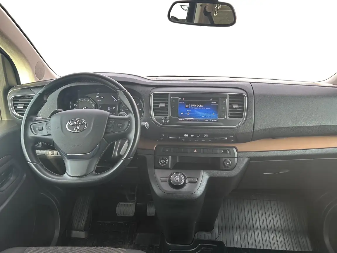 TOYOTA PROACE VERSO