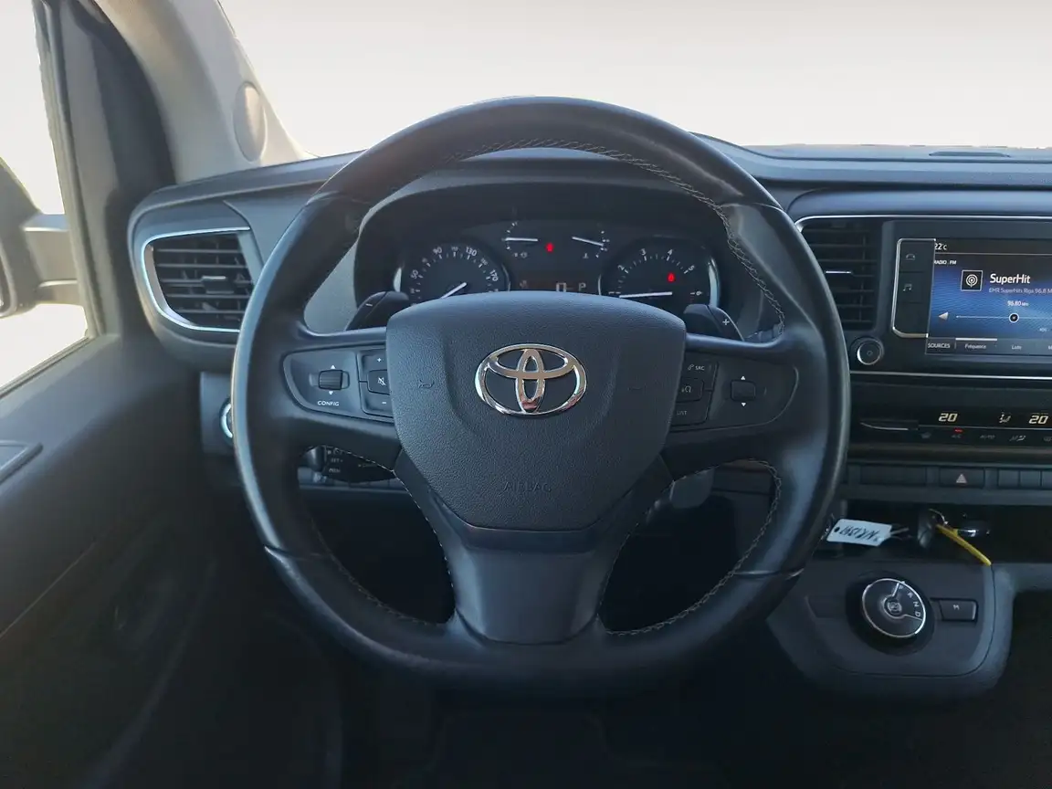 TOYOTA PROACE VERSO
