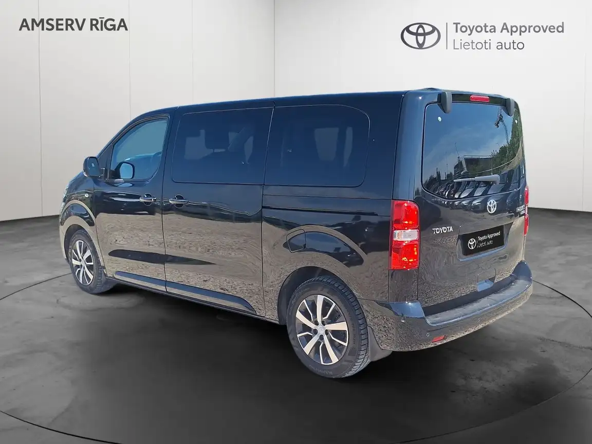 TOYOTA PROACE VERSO