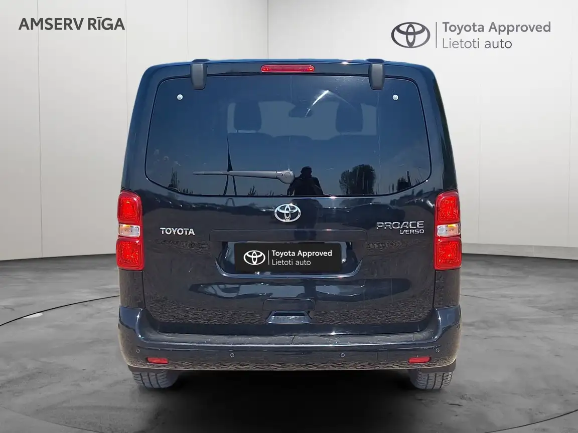 TOYOTA PROACE VERSO