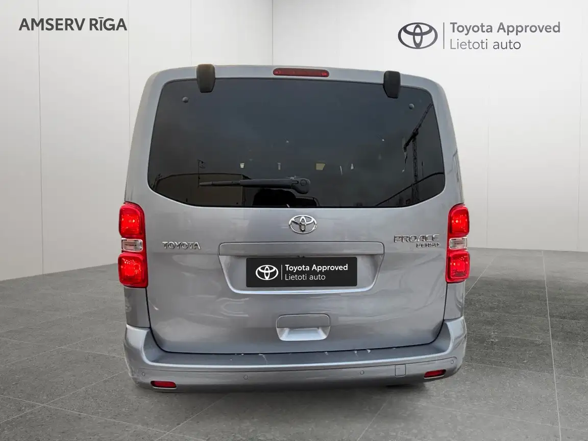 TOYOTA PROACE VERSO