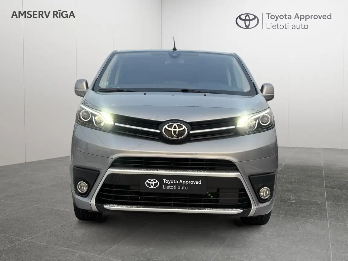 TOYOTA PROACE VERSO