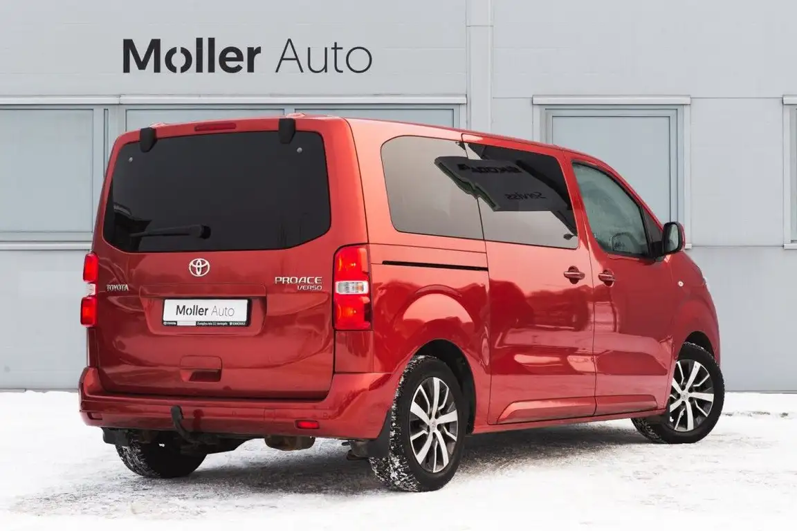 TOYOTA PROACE VERSO