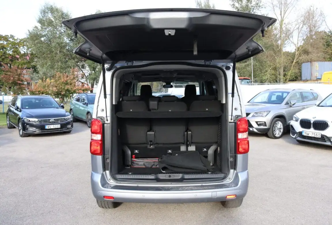 TOYOTA PROACE VERSO