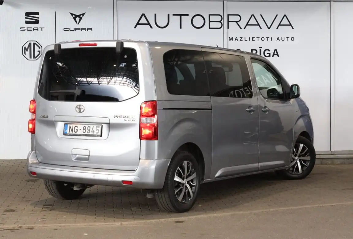 TOYOTA PROACE VERSO