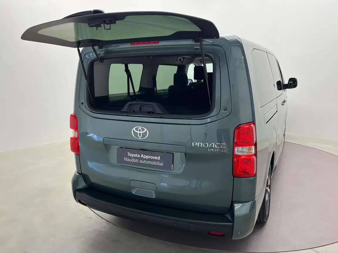 TOYOTA PROACE VERSO