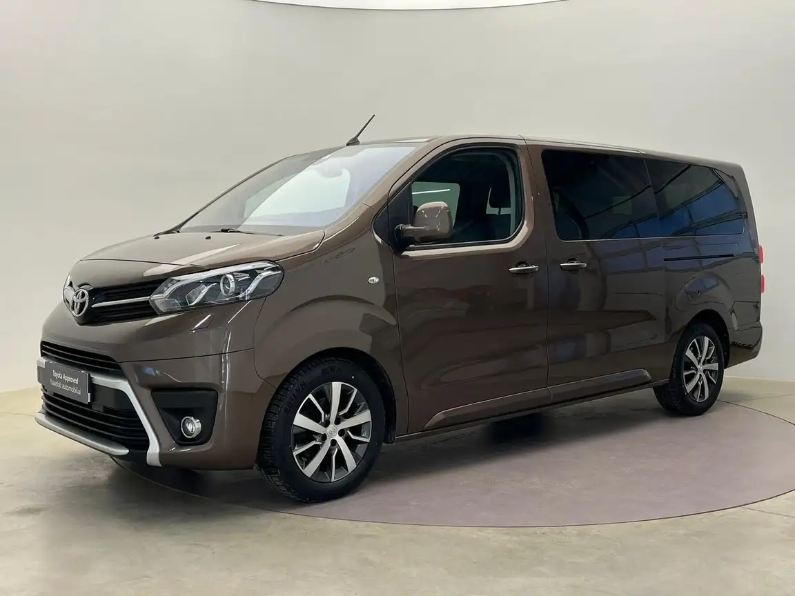 TOYOTA PROACE VERSO