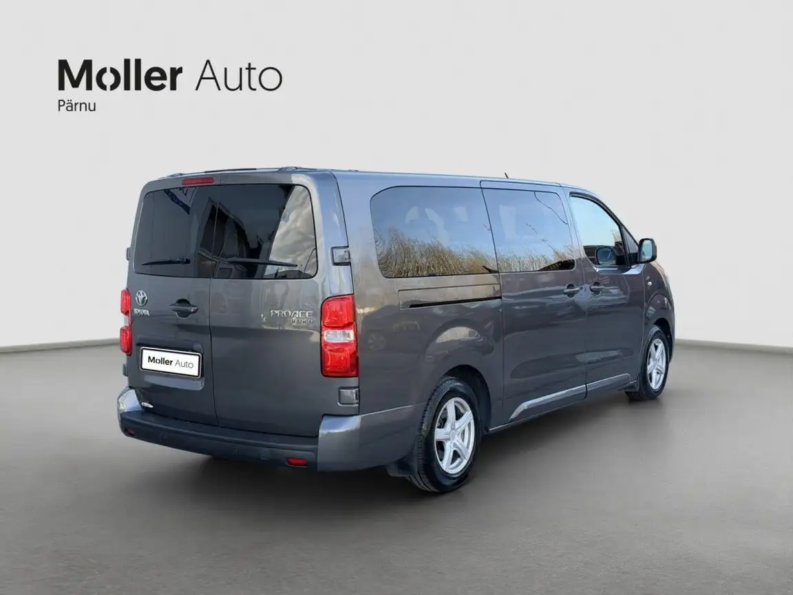 TOYOTA PROACE VERSO