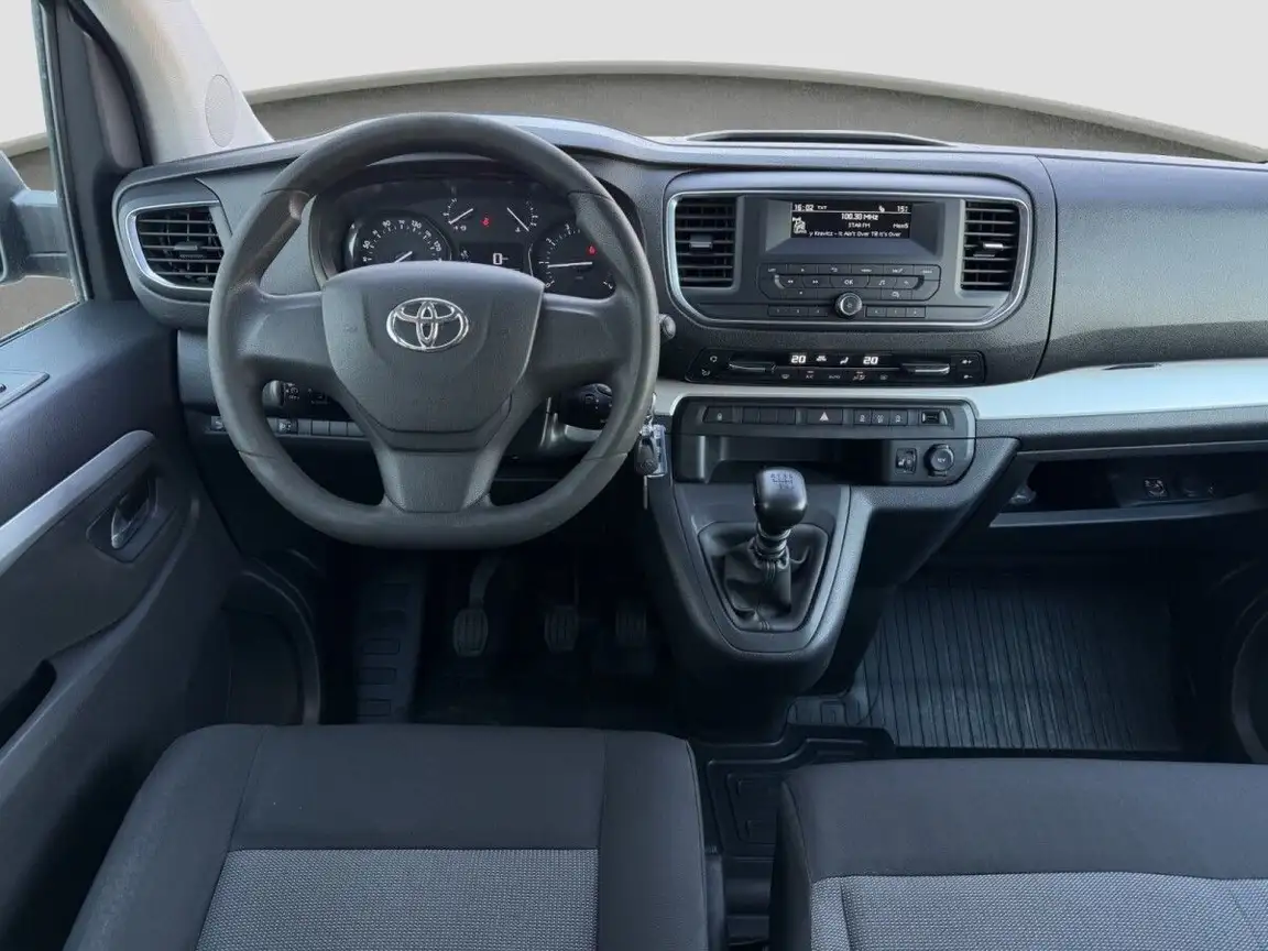 TOYOTA PROACE VERSO